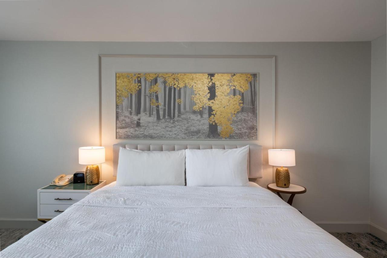 Castle Hotel, Autograph Collection Williamsburg Екстер'єр фото